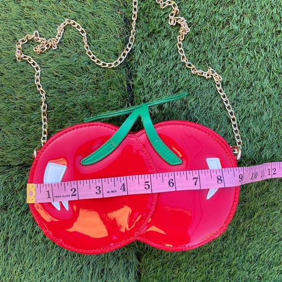 Cherry Purse 🍒 - Picture 14 of 15